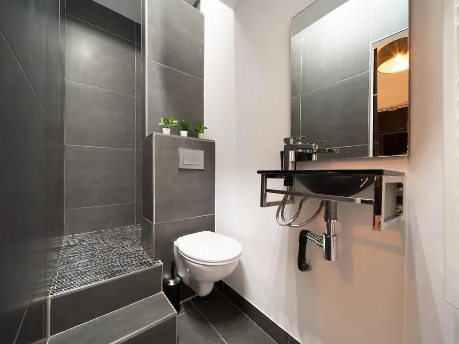 Apartment *Appartement Climatise Au Coeur Du Vieux Port* Marseille France